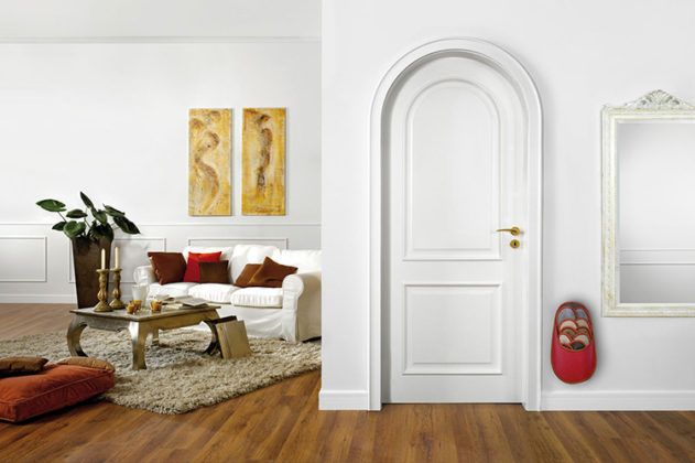 Белые межкомнатные двери в интерьере квартиры или дома: выбираем лучший вариант