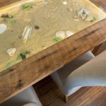 Стильная мебель в интерьере: почему стоит выбрать стол из эпоксидной смолы