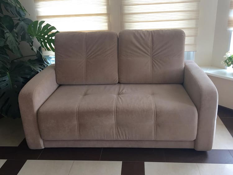 Обивка дивана из флока – «антикоготь»