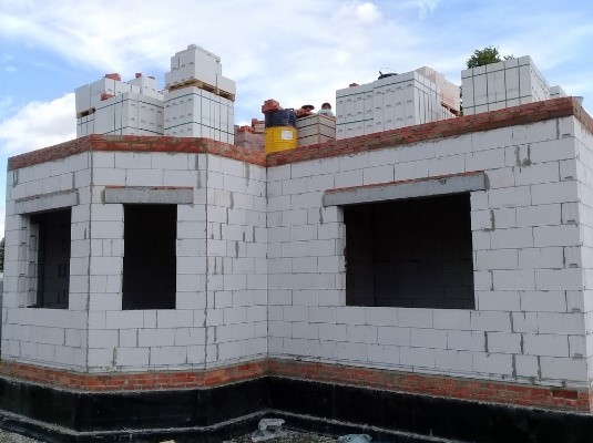 Из каких стеновых блоков лучше построить дом? Сравнительный обзор