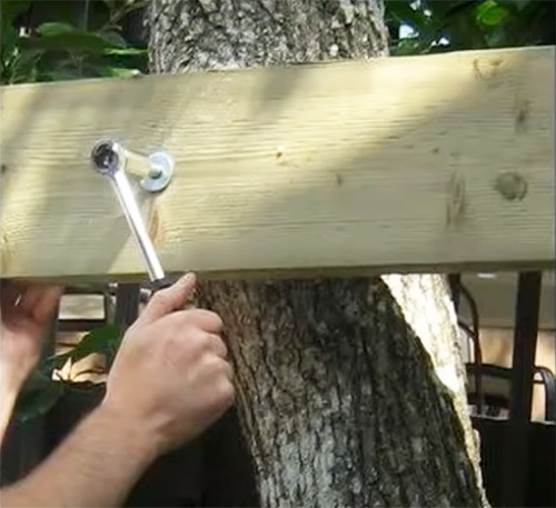 Как построить своими руками дом на дереве: быстро, качественно и безопасно